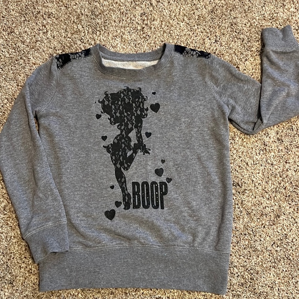 NWOT-Betty Boop sweatshirt with lace medium from Universal Studios